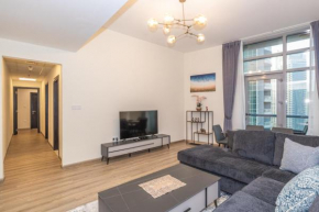 2 Bedroom home - beach access, pool, gym, squash